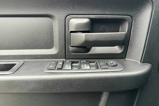 Used 2018 RAM 1500 Tradesman w/ Popular Equipment Group RWD image 11