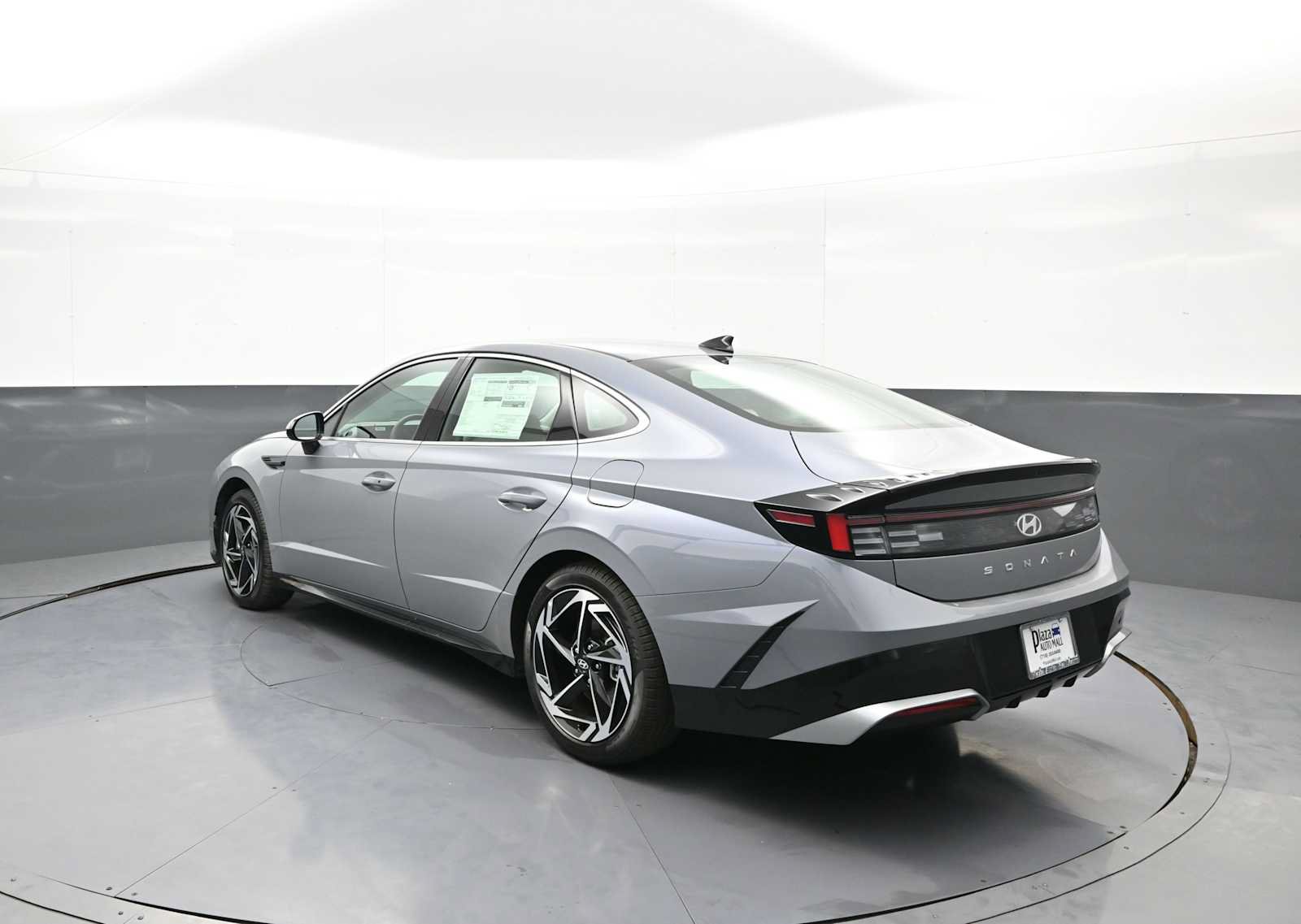 New 2026 Hyundai Sonata SEL FWD image 8