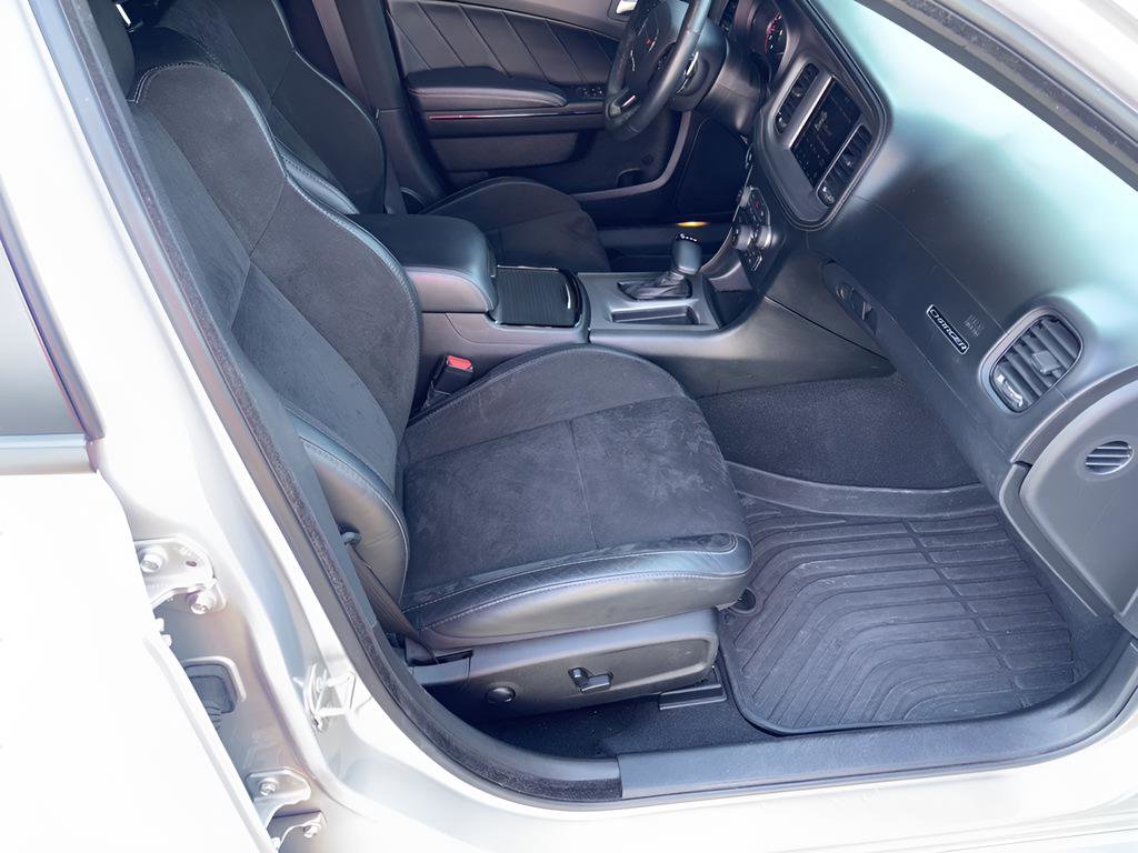 Used 2023 Dodge Charger R/T w/ Plus Group image 11