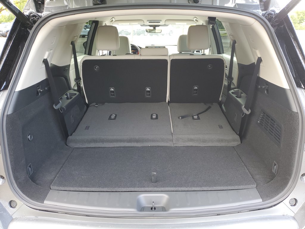 New 2026 Nissan Pathfinder SL FWD image 7