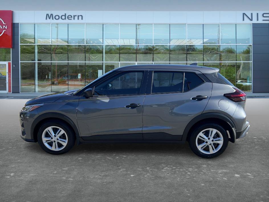 Certified 2025 Nissan Kicks Play S FWD image 8
