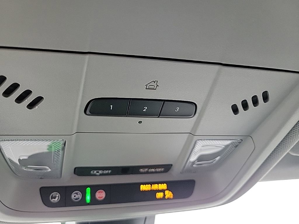 Used 2023 Chevrolet Blazer LT w/ Convenience Package image 21