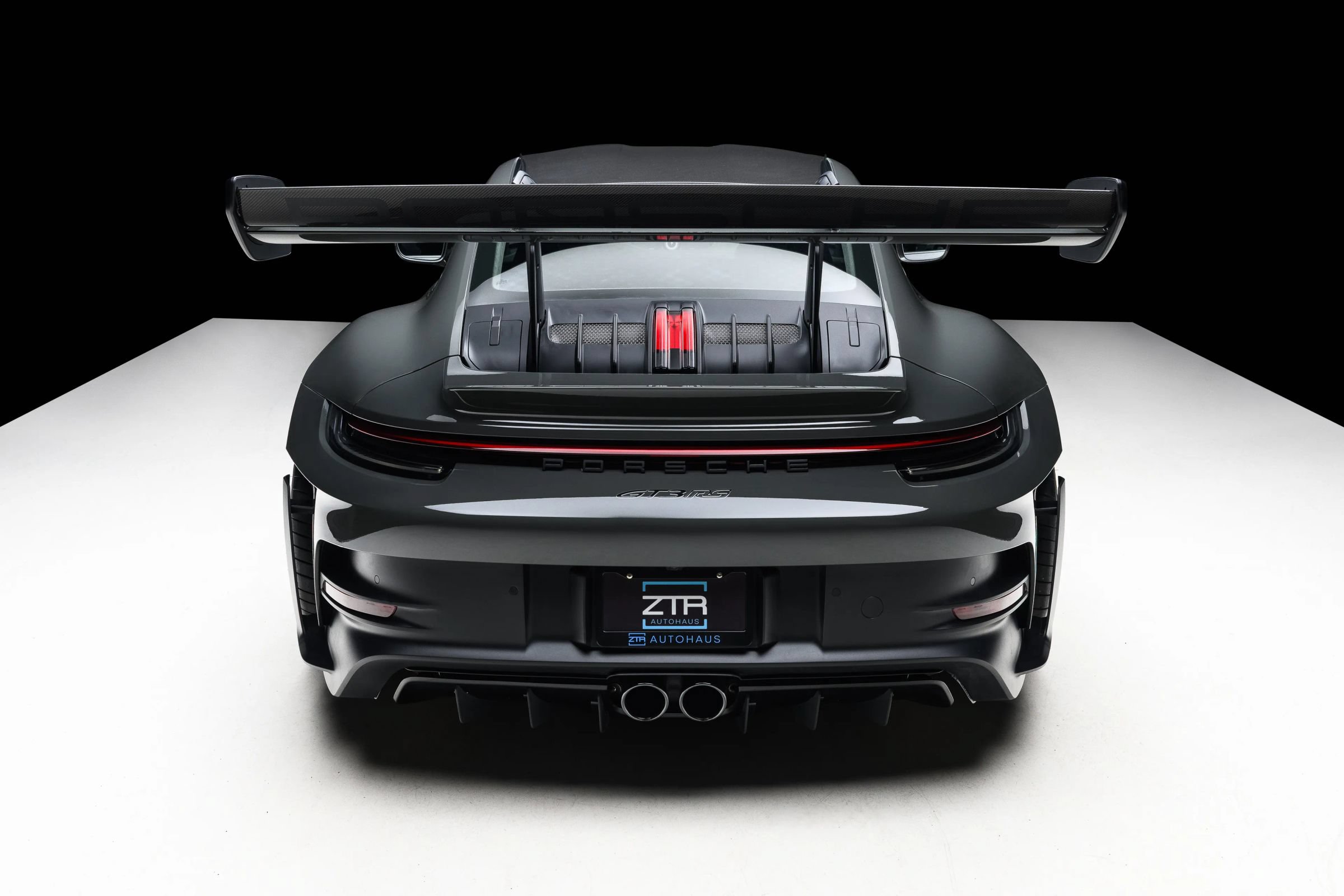 Used 2024 Porsche 911 GT3 RS RWD image 16