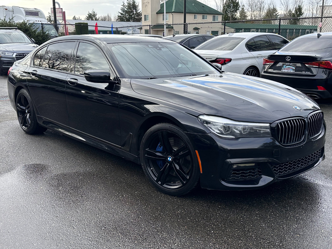 Used 2019 BMW 740i w/ M Sport Package image 21