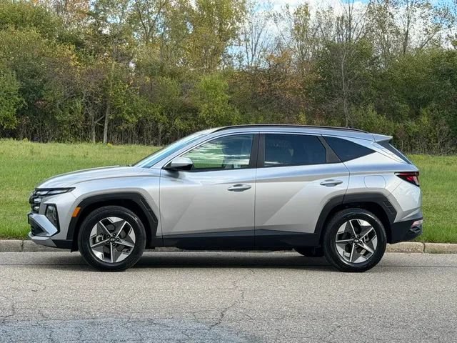 Used 2025 Hyundai Tucson SEL FWD image 37