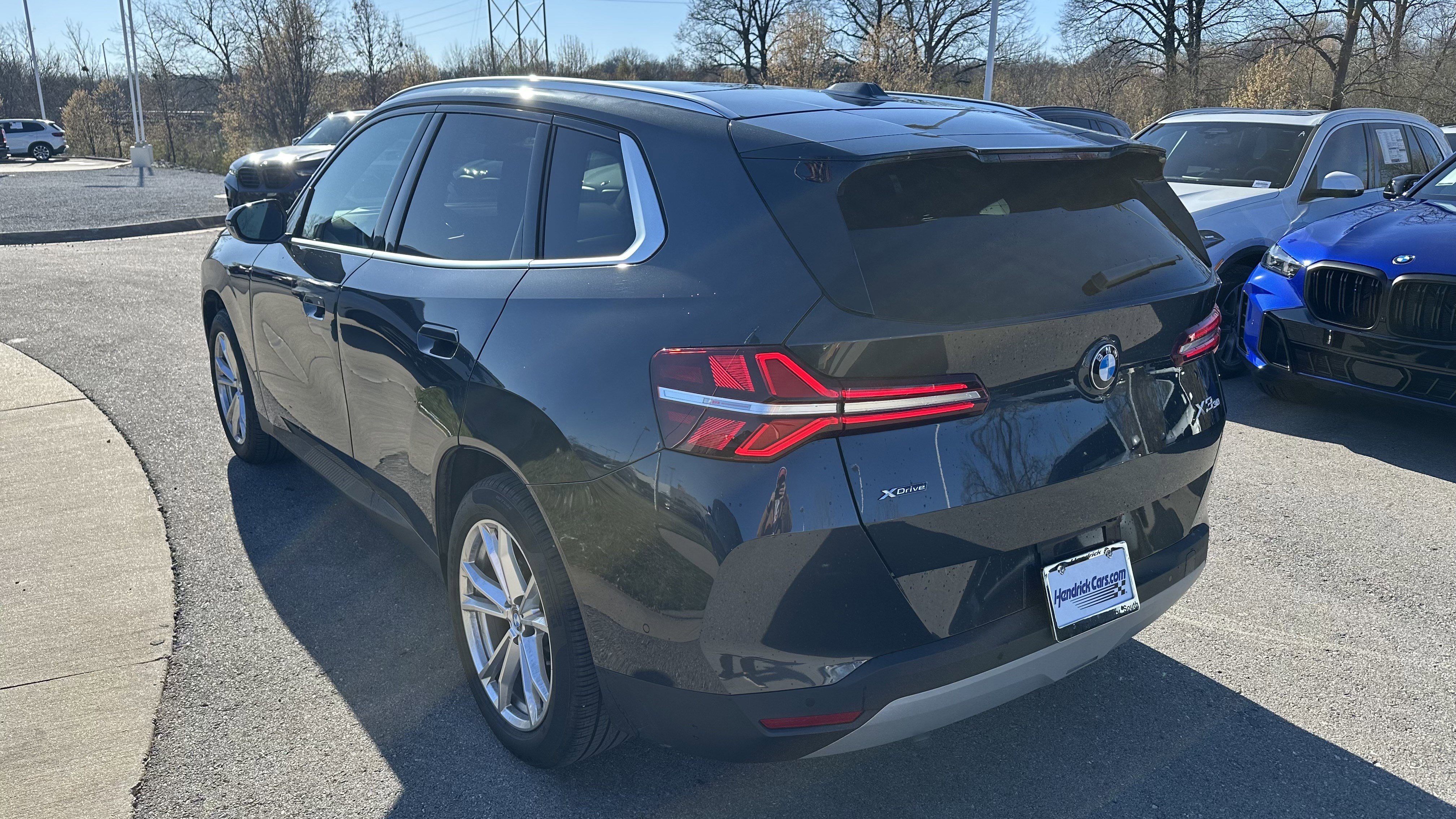 Used 2025 BMW X3 xDrive30i image 8