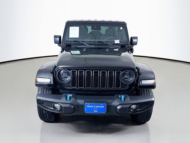 Used 2024 Jeep Wrangler Unlimited w/ Convenience Group image 2