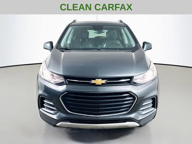 Used 2018 Chevrolet Trax LT w/ Sun & Sound Package image 4