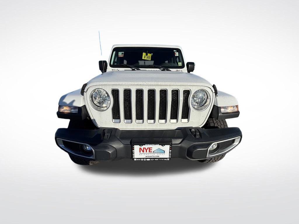 Used 2018 Jeep Wrangler Unlimited Sahara w/ Dual Top Group AWD/4WD image 9