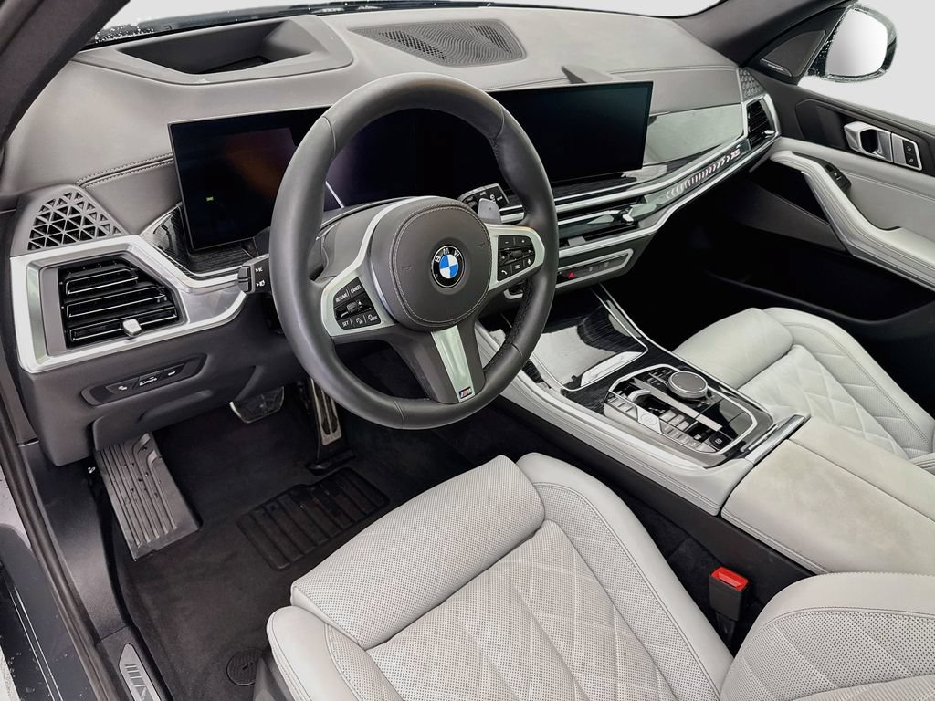 Certified 2026 BMW X5 xDrive40i w/ M Sport Package AWD/4WD image 9
