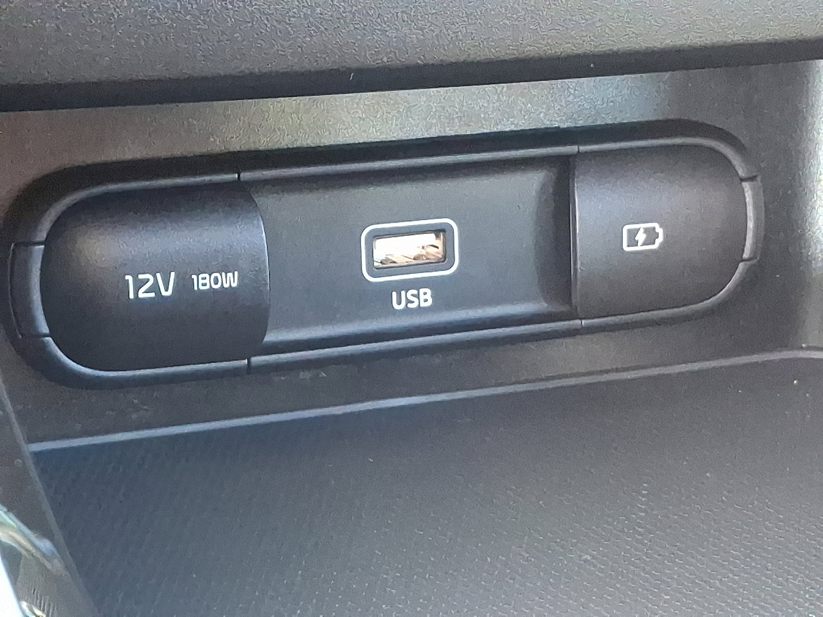 Used 2024 Kia Forte GT-Line w/ GT-Line Premium Package image 26