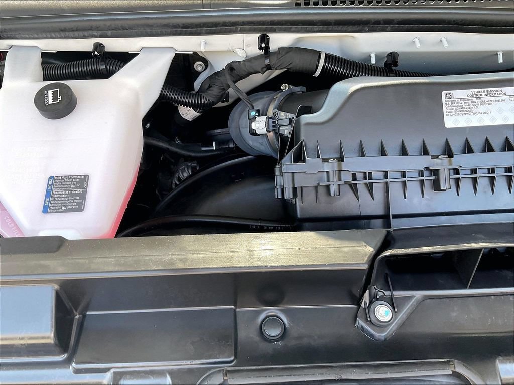 Used 2025 GMC Savana 2500 w/ Driver Convenience Package RWD image 27