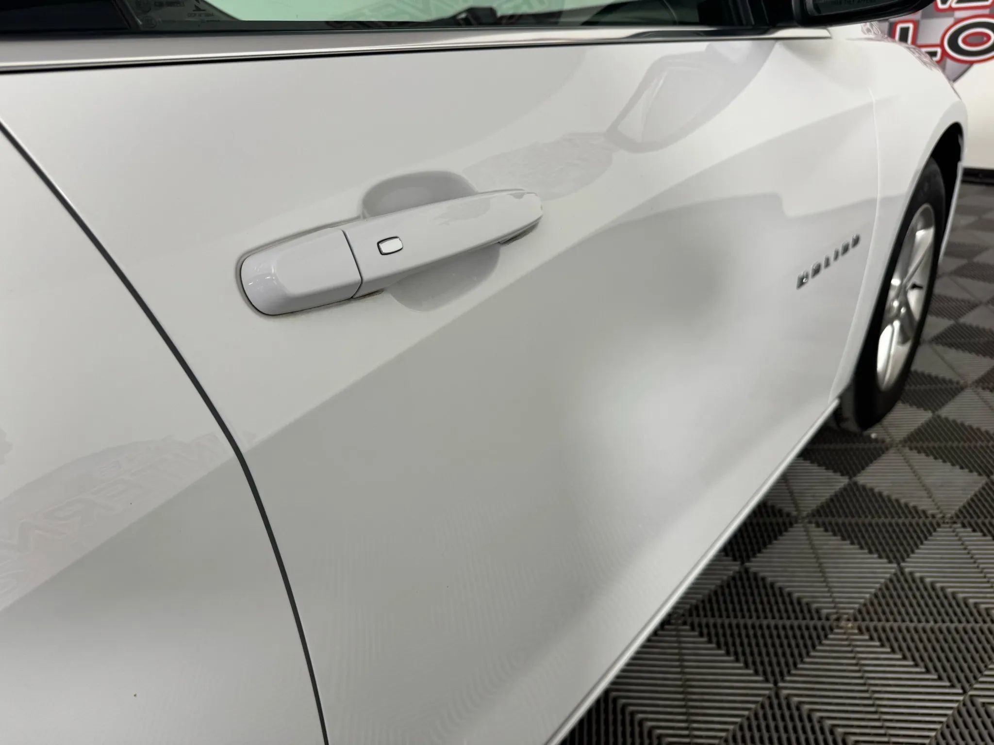 Used 2023 Chevrolet Malibu LS image 30