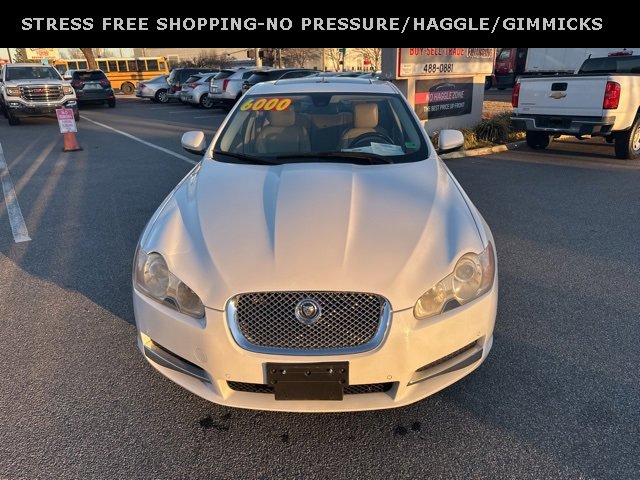 Used 2011 Jaguar XF Premium image 17