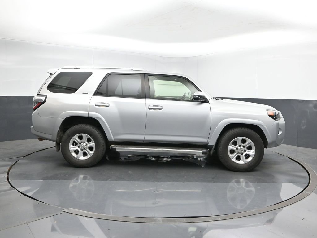 Used 2016 Toyota 4Runner SR5 Premium image 6