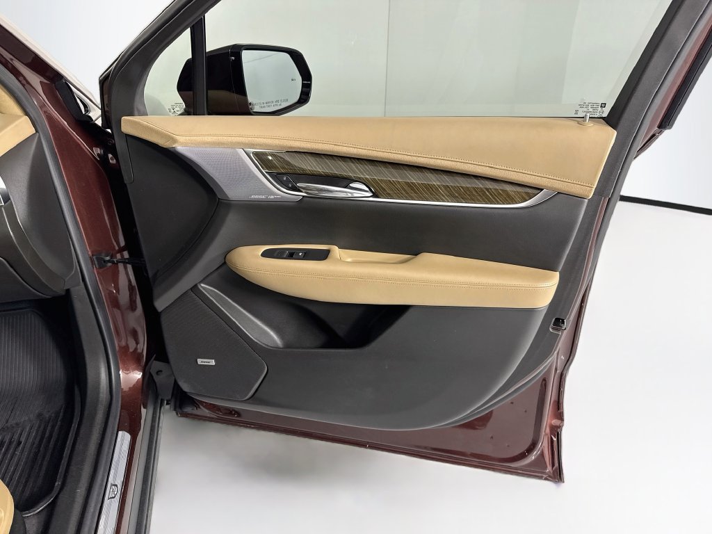Used 2022 Cadillac XT6 Sport w/ Platinum Package AWD/4WD image 24