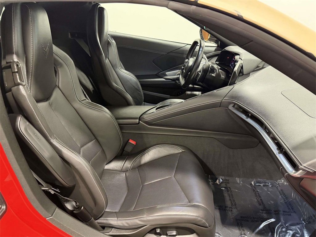 Used 2021 Chevrolet Corvette Stingray Coupe w/ 1LT image 10