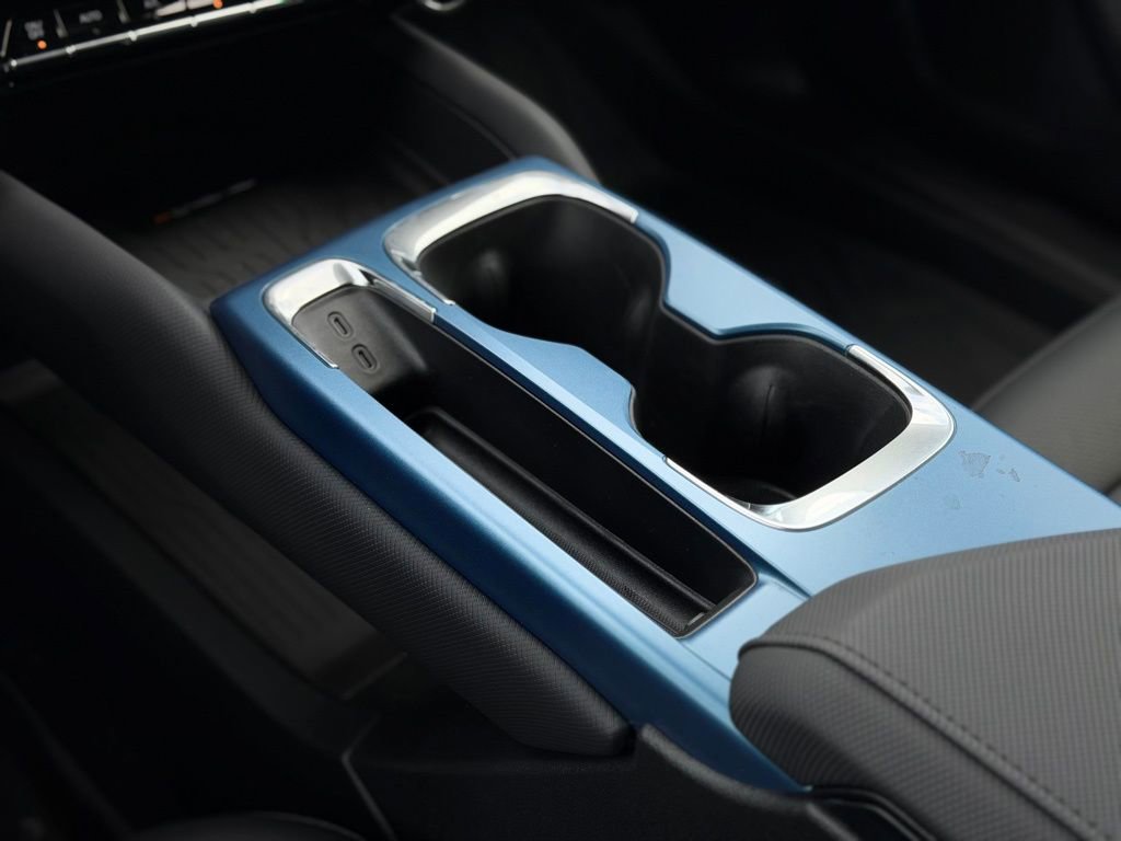 New 2026 Chevrolet Equinox EV LT image 16