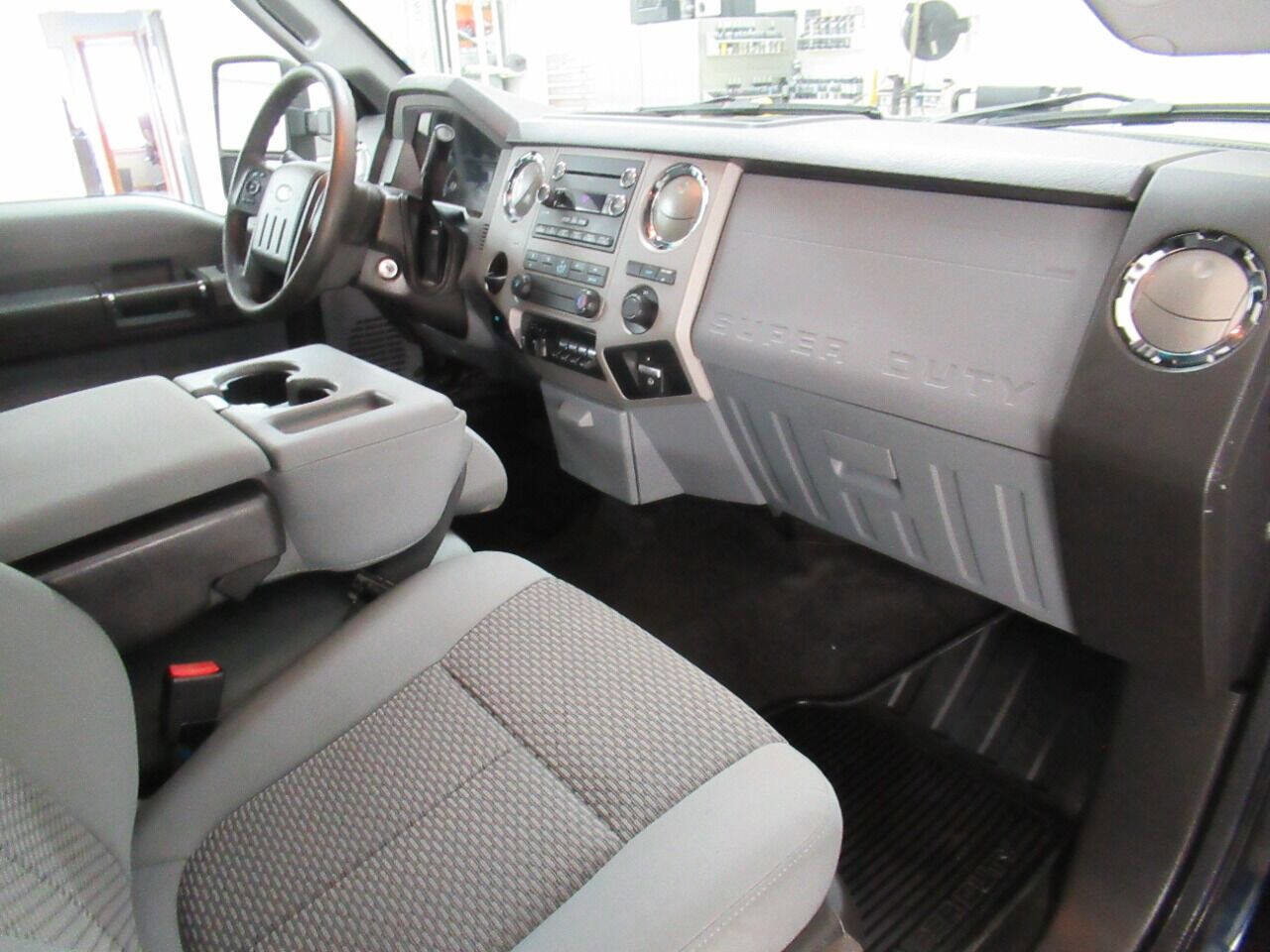 Used 2016 Ford F350 XLT w/ Advanced Security Group RWD image 17