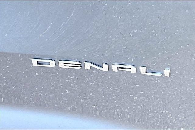 Certified 2025 GMC Acadia Denali w/ Super Cruise Package AWD/4WD image 32