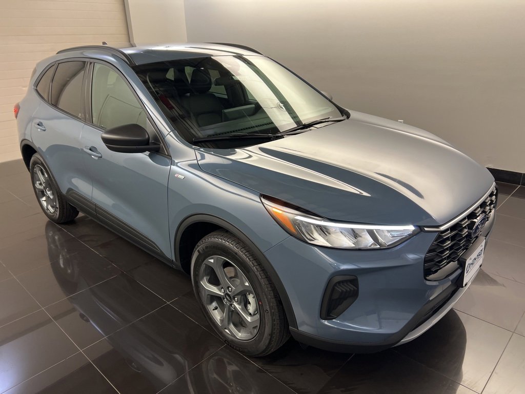 New 2026 Ford Escape ST-Line w/ Tech Pack #1