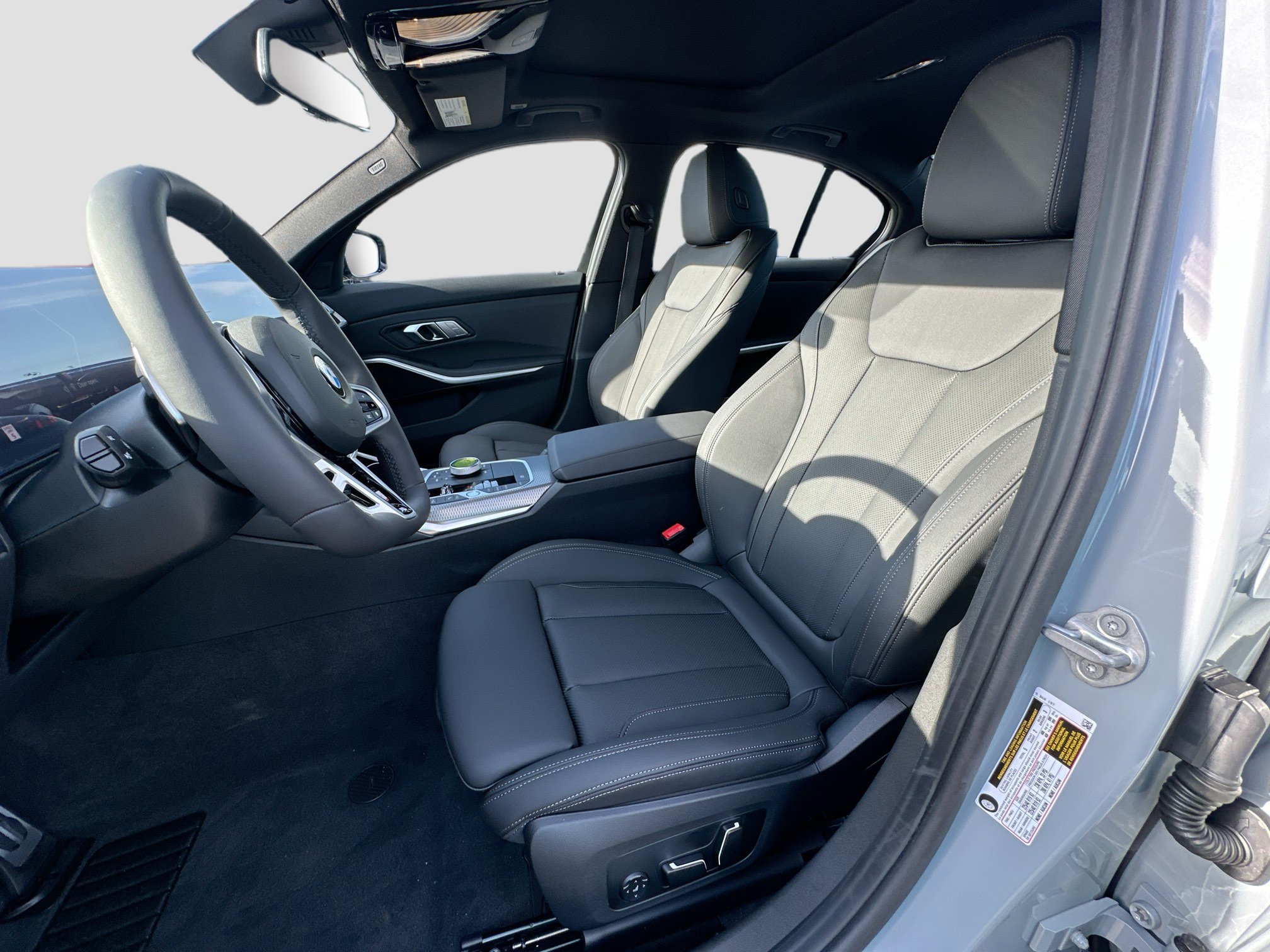 New 2026 BMW 330i Sedan w/ M Sport Package RWD image 15