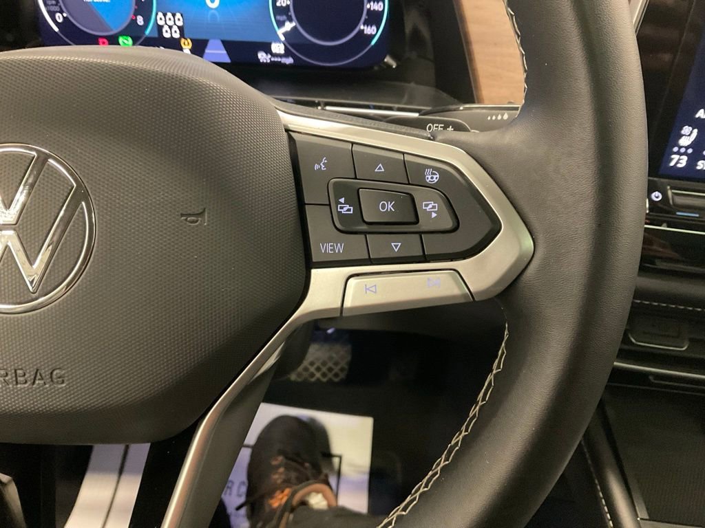 Used 2024 Volkswagen Atlas SE image 18