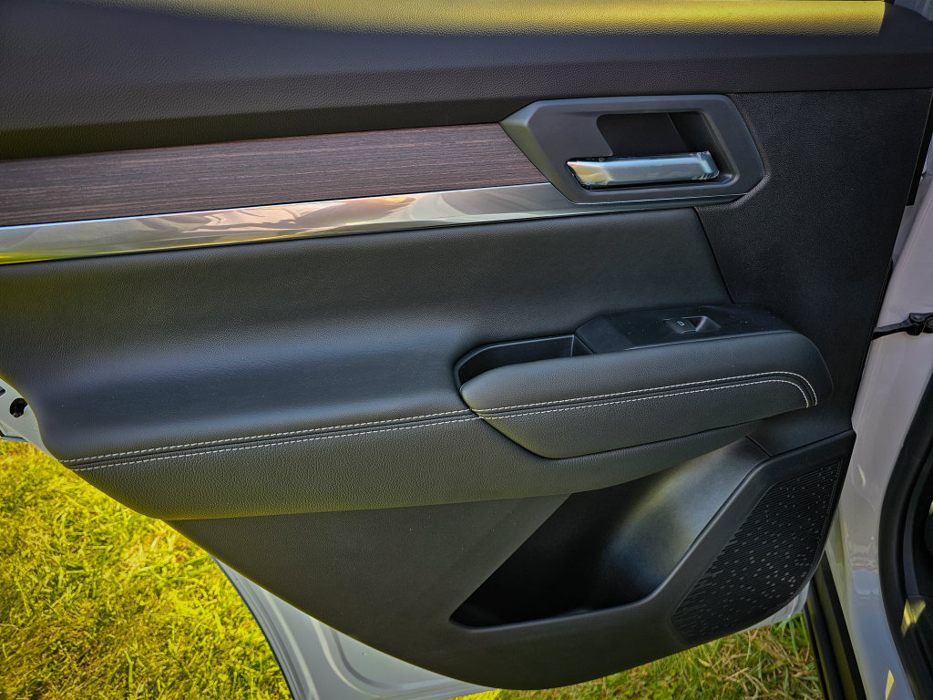 New 2027 GMC Terrain Denali AWD/4WD image 30