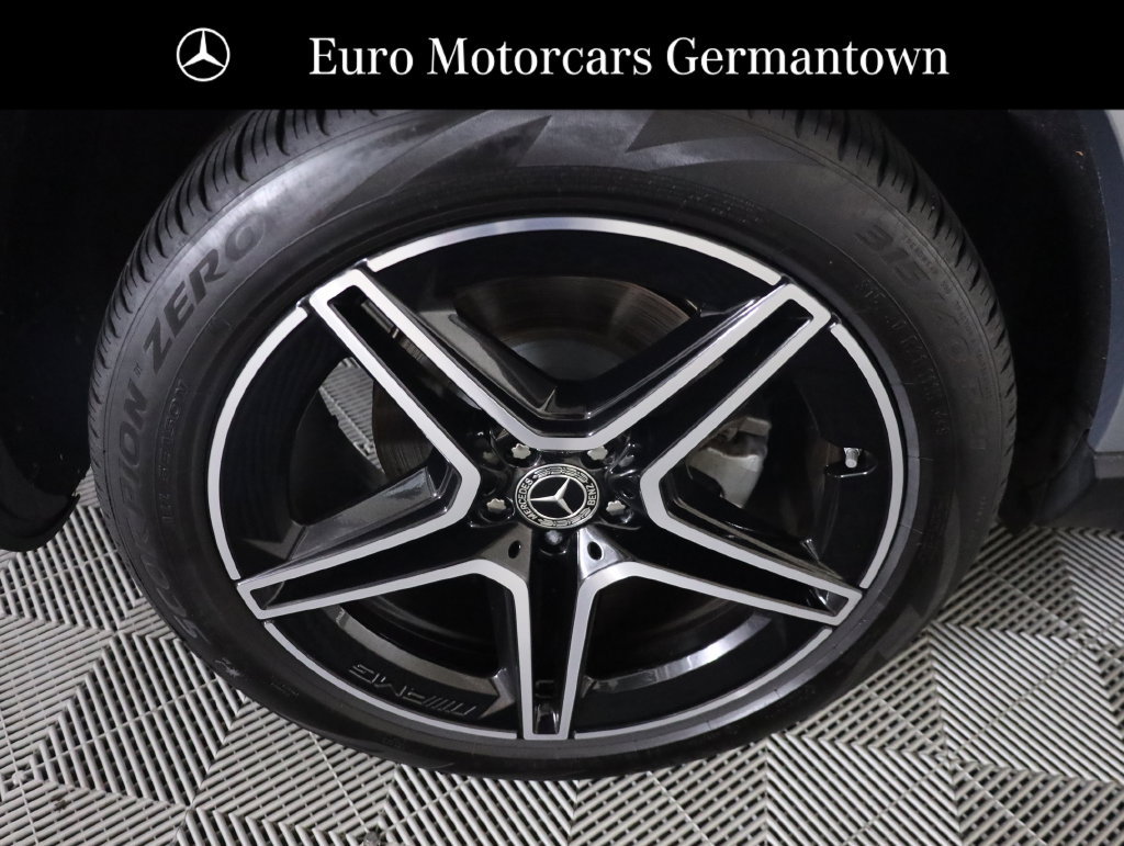 Used 2025 Mercedes-Benz GLS 450 4MATIC image 7