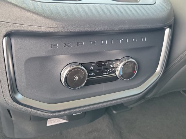 New 2027 Ford Expedition Max Active RWD image 14