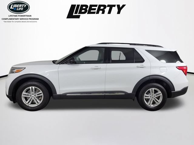 Certified 2021 Ford Explorer XLT w/ Equipment Group 202A AWD/4WD image 7