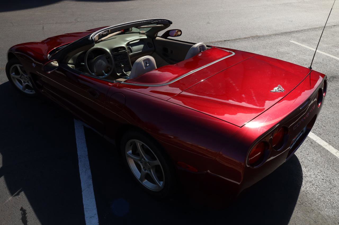 Used 2003 Chevrolet Corvette Convertible w/ Preferred Equipment Group1 RWD image 20