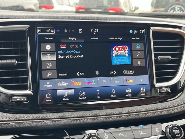 New 2026 Chrysler Pacifica Pinnacle FWD image 30