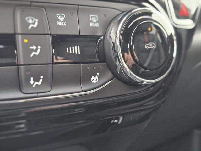 New 2026 Chevrolet Trax RS w/ Sunroof Package image 22