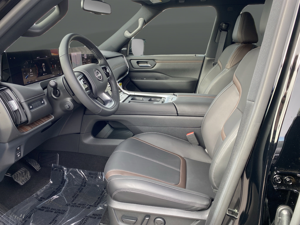 New 2025 Nissan Armada SL w/ Captain's Chari Seat Package AWD/4WD image 4