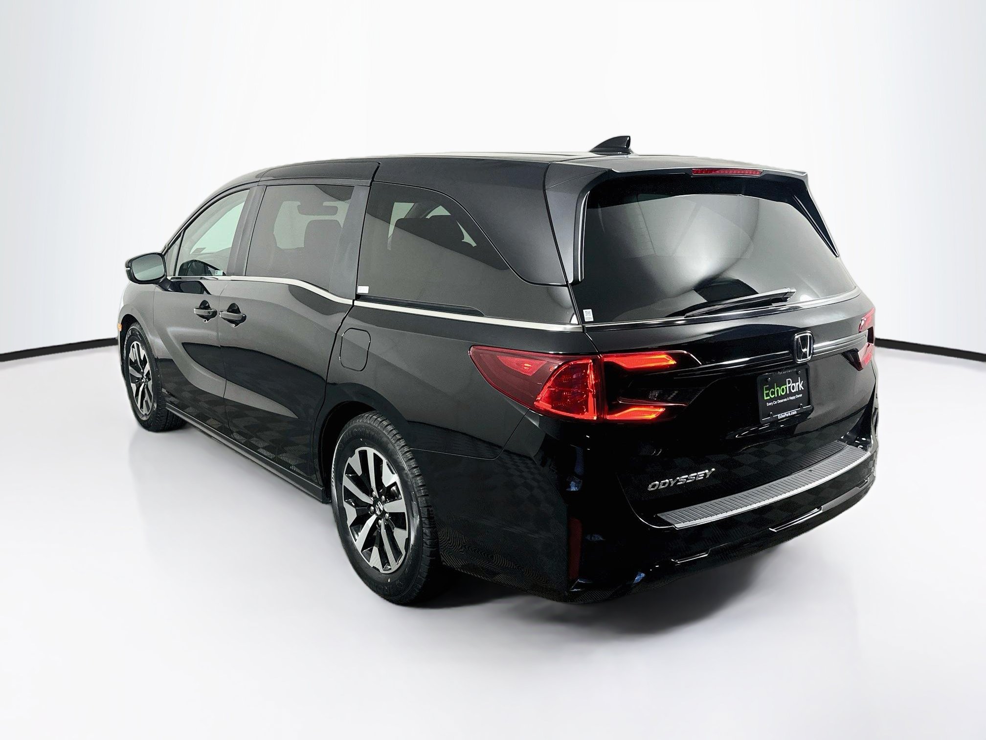 Used 2025 Honda Odyssey EX-L image 5