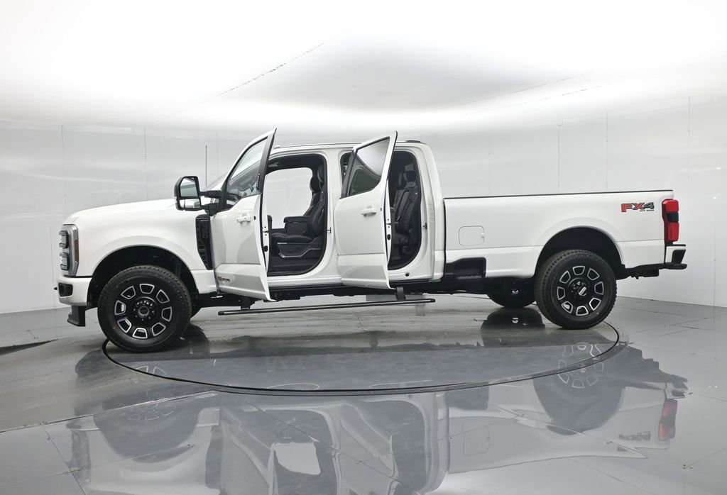 New 2026 Ford F350 Platinum w/ FX4 Off-Road Package AWD/4WD image 38