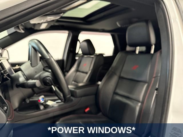 Used 2023 Dodge Durango R/T w/ Tow 'N Go Group AWD/4WD image 13