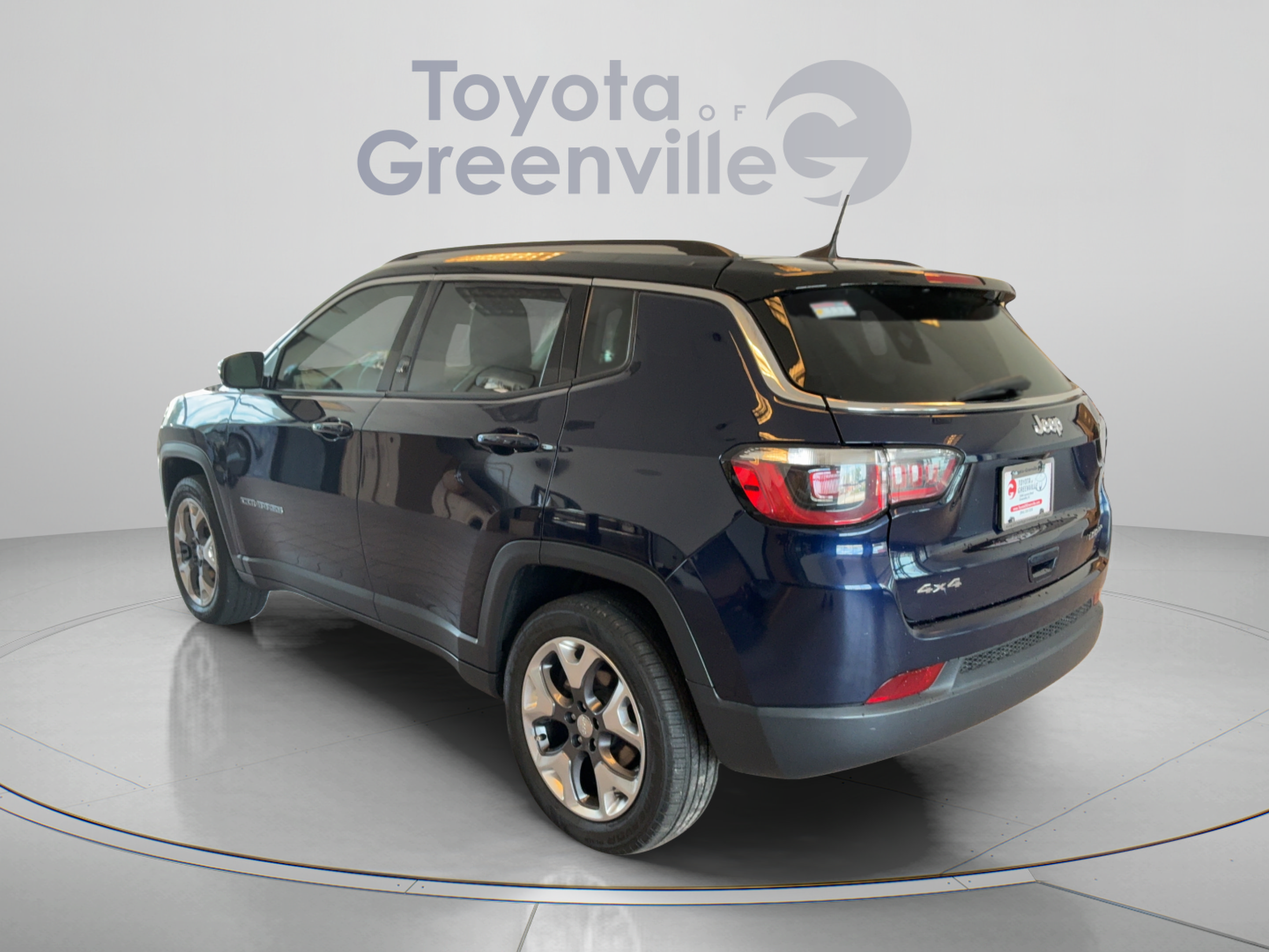 Used 2020 Jeep Compass Limited AWD/4WD image 4