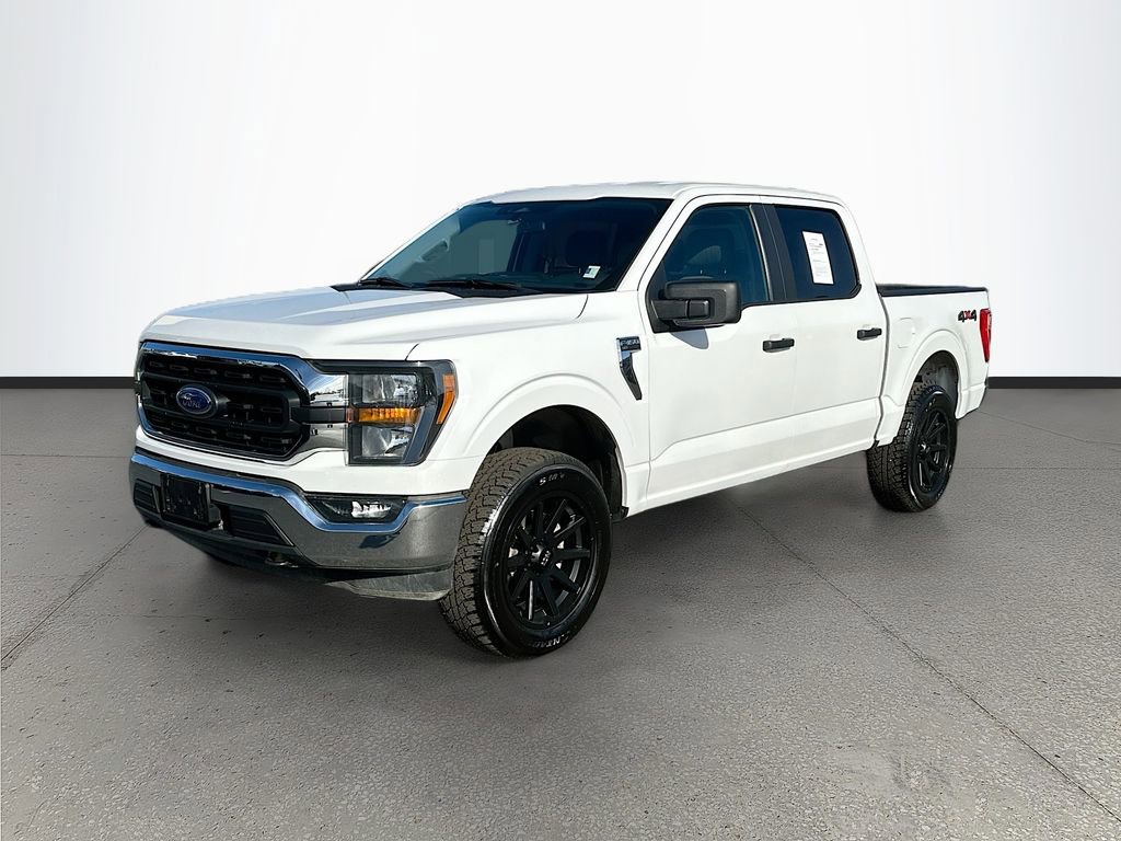 Used 2023 Ford F150 XLT image 3