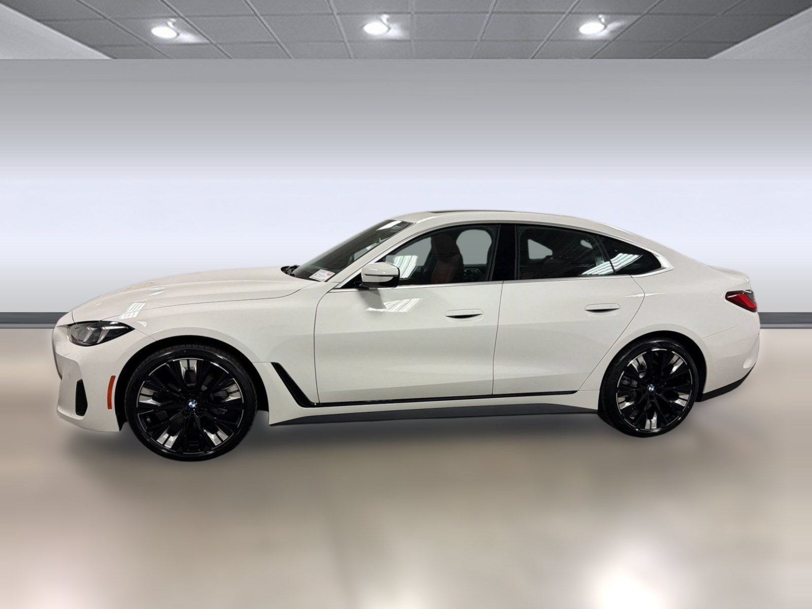 New 2026 BMW 430i w/ Premium Package RWD image 2