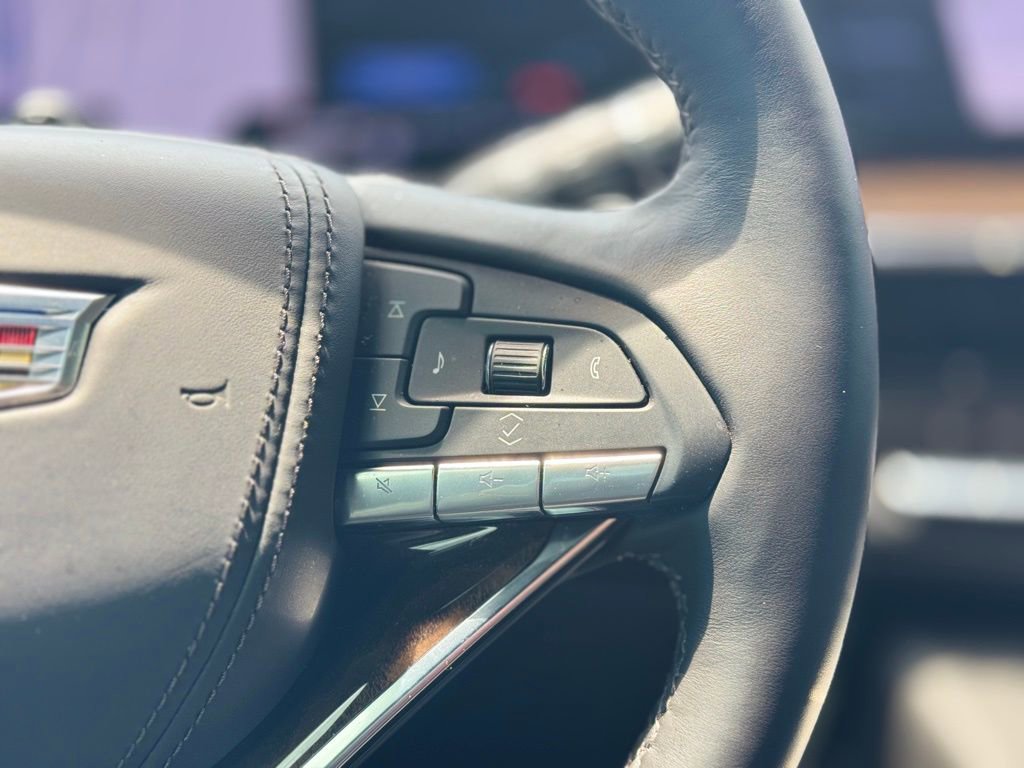 Used 2024 Cadillac Escalade ESV Sport Platinum w/ LPO, ONYX Package image 51