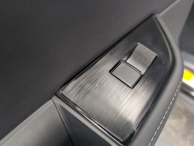 New 2026 Nissan Rogue SV image 12