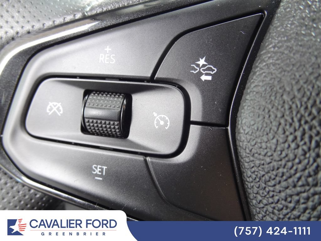 Used 2022 Chevrolet TrailBlazer LT w/ Convenience Package AWD/4WD image 16