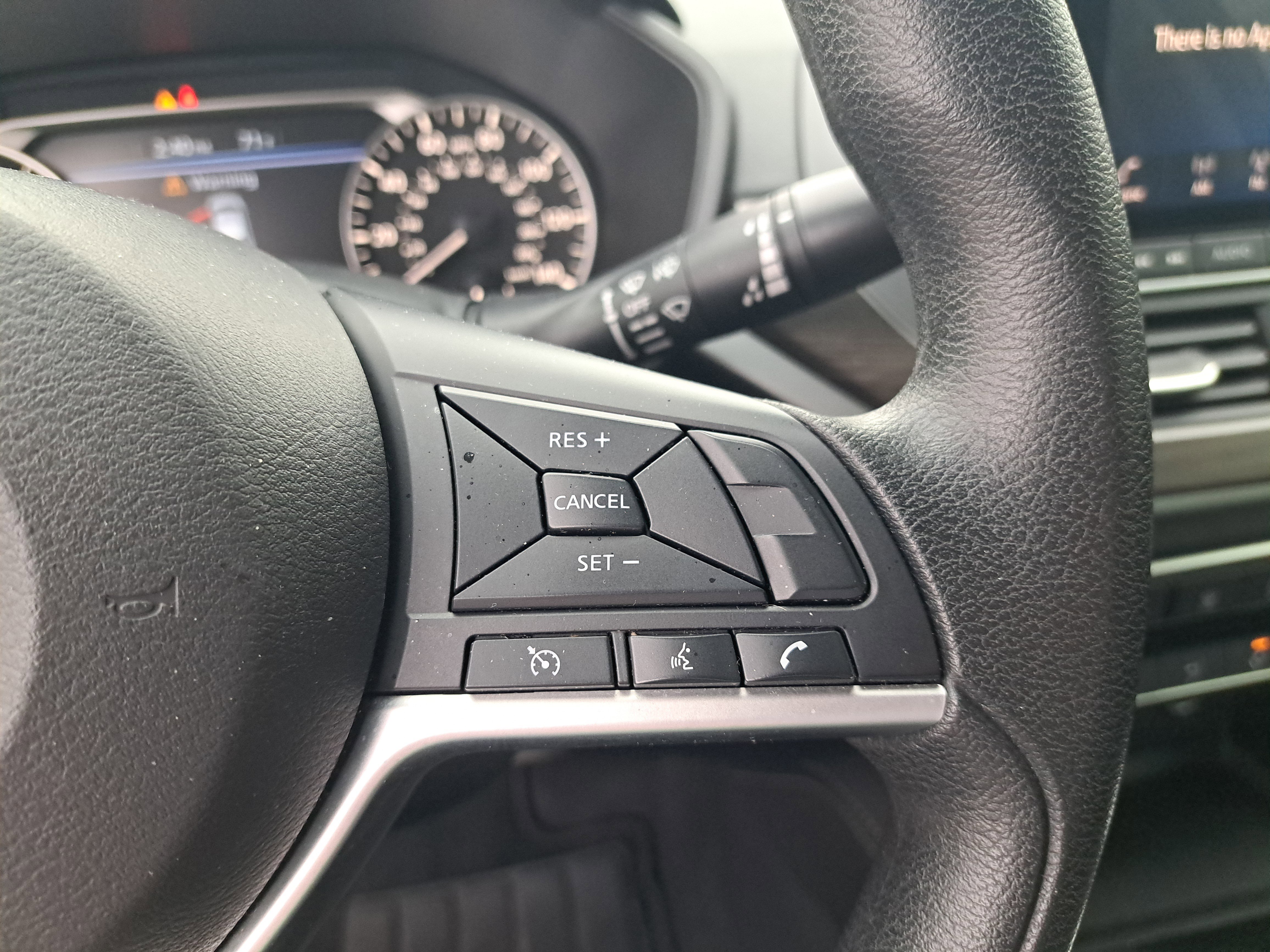 Used 2023 Nissan Altima 2.5 SV image 16