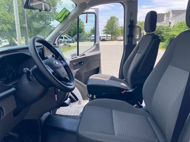 Used 2024 Ford Transit 350 XL image 29