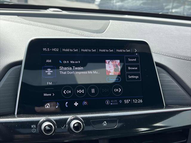 Used 2025 Cadillac CT4 Premium Luxury image 30