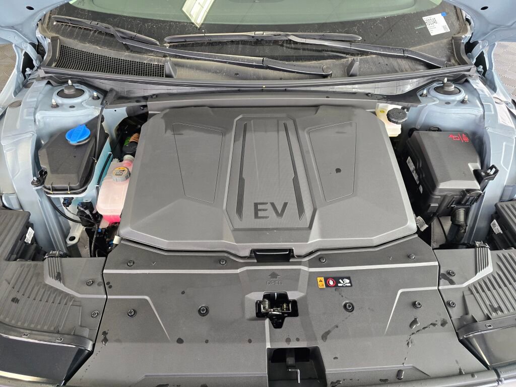 New 2026 Hyundai Ioniq 5 SE image 12