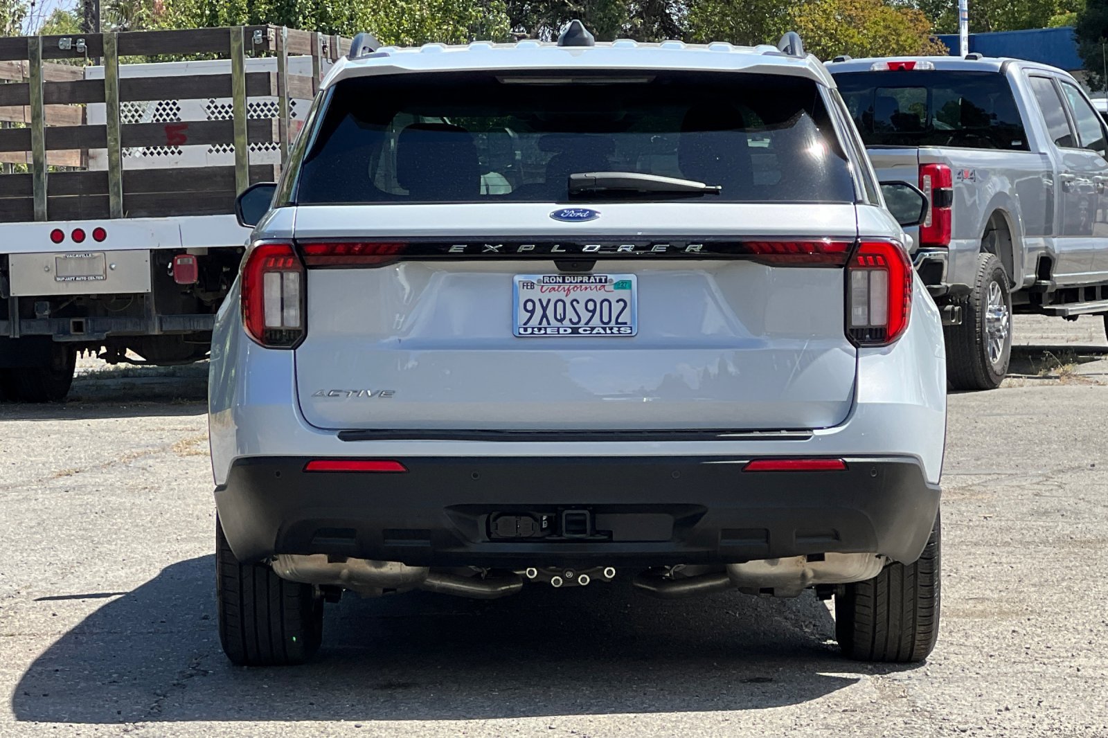 Used 2026 Ford Explorer Active RWD image 5