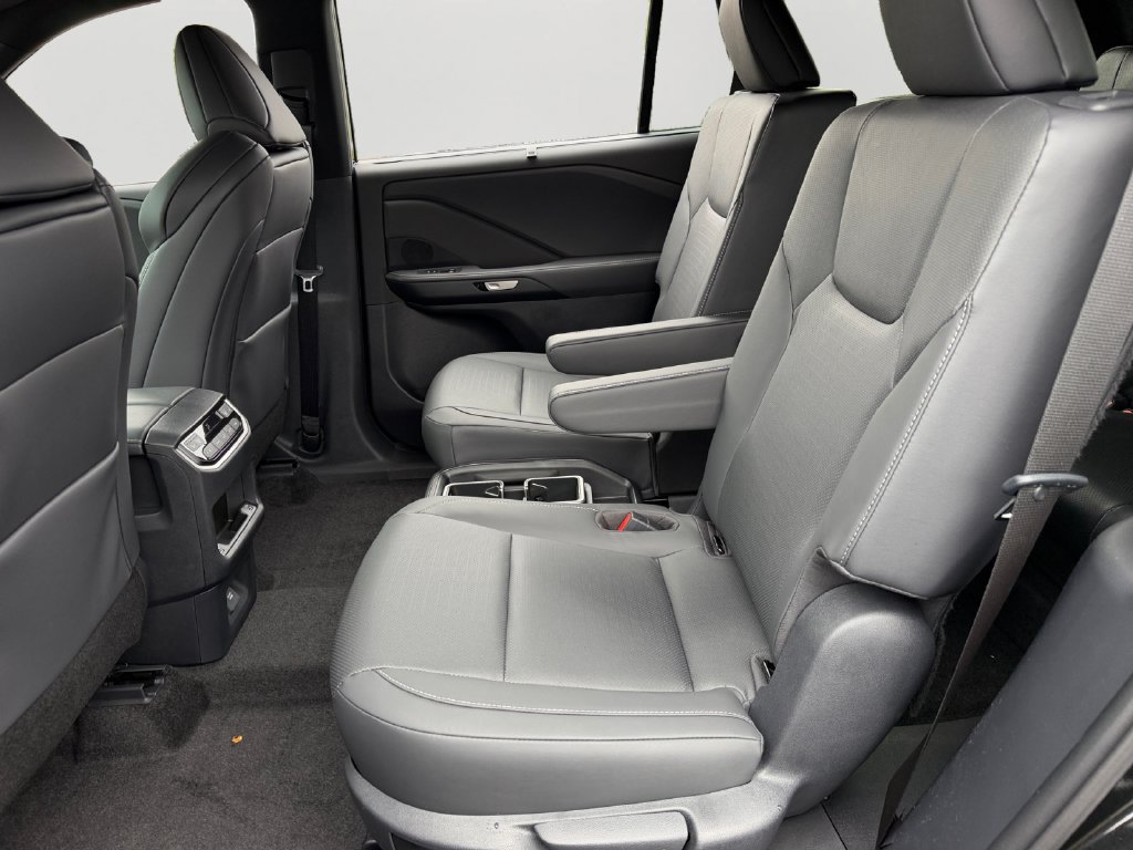 New 2026 Lexus TX 500h AWD image 9
